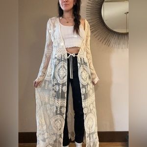 Gorgeous white duster